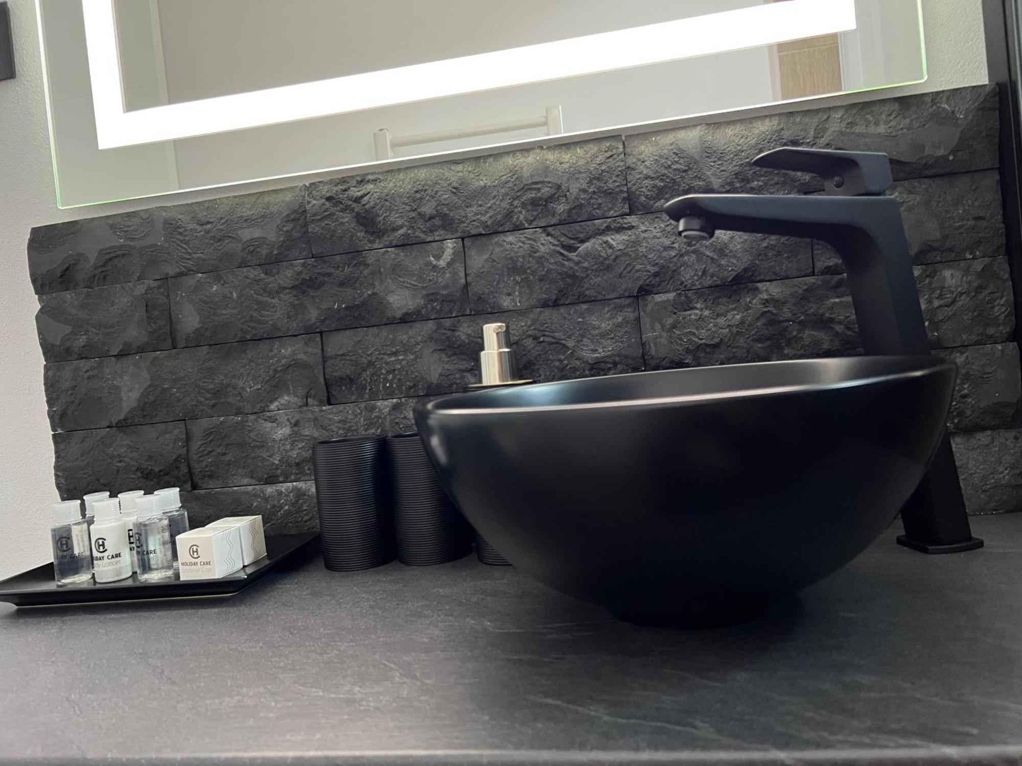 Onix Apartment Hunedoara Ngoại thất bức ảnh