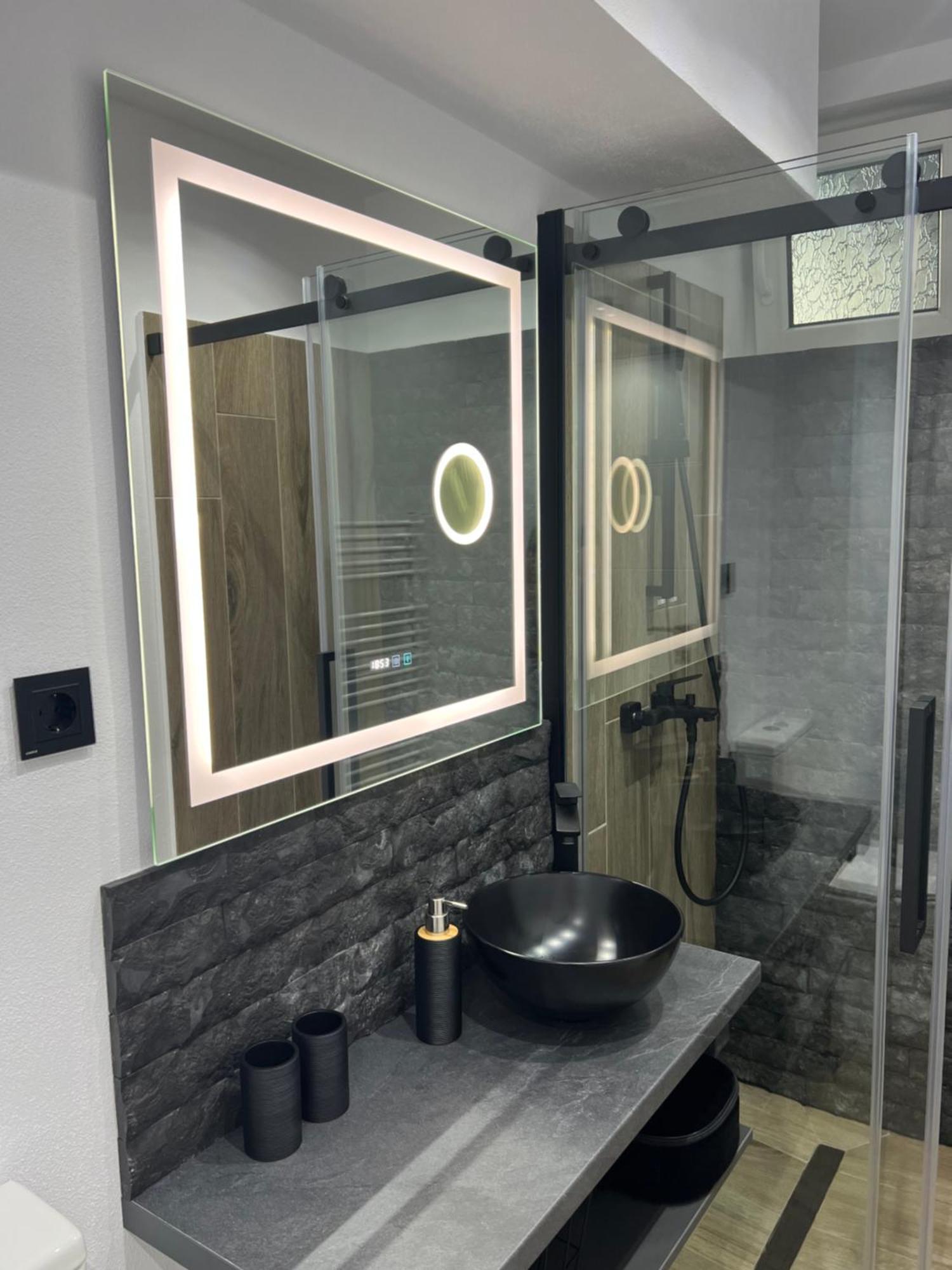 Onix Apartment Hunedoara Ngoại thất bức ảnh